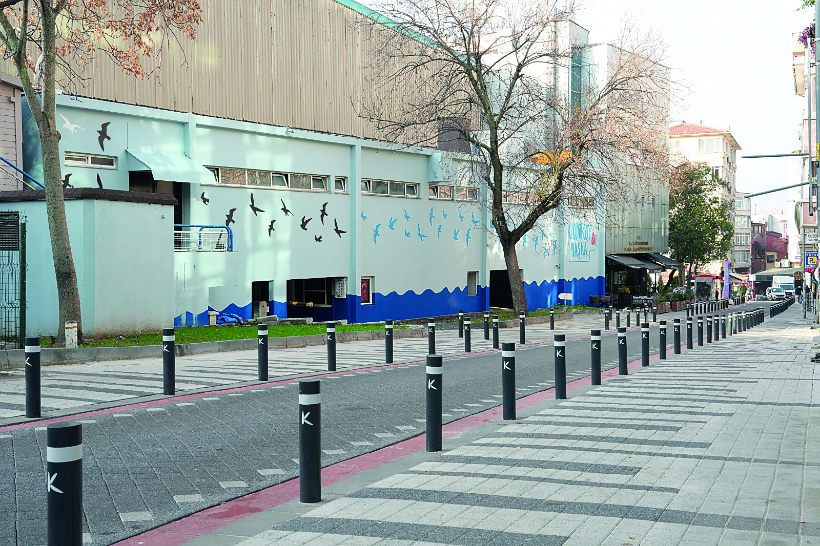 Yaya öncelikli sokak düzenlemeleri sürüyor